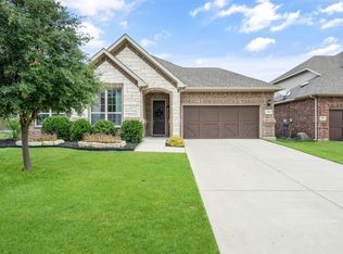 4705 Sunflower Dr, Mansfield, TX 76063