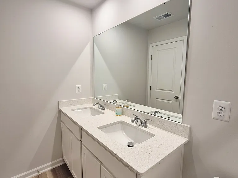 50 Grayson Village Dr — Photo 33