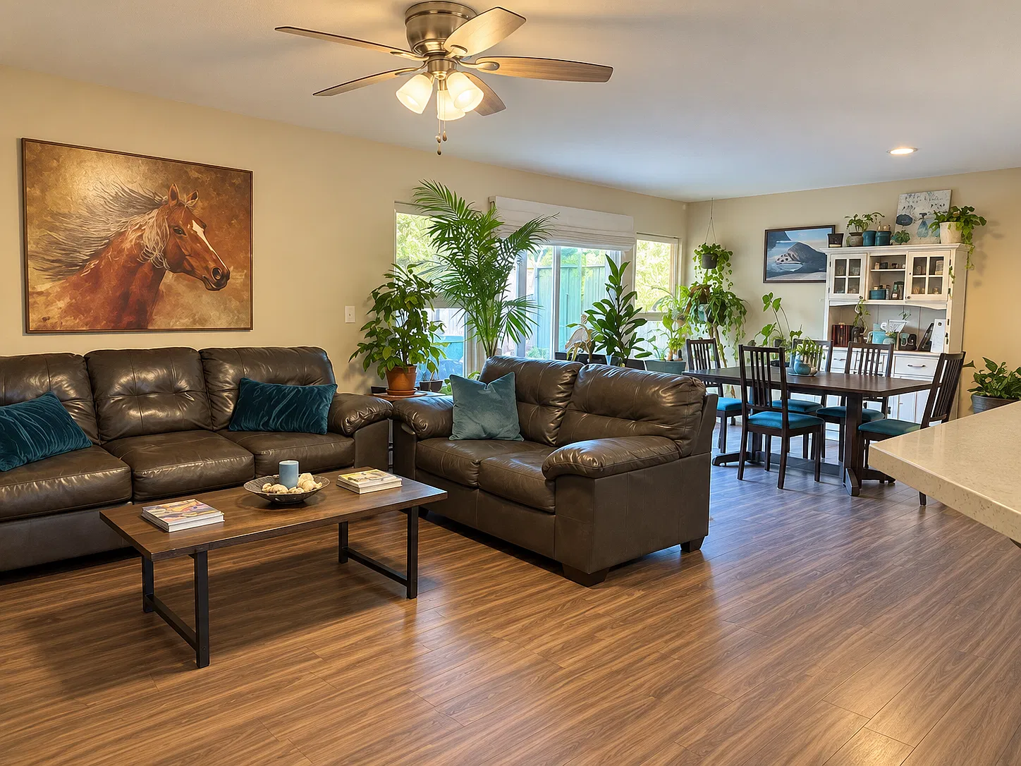 1658 Campos Avenue - Unit 1 — Photo 2