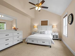 8 High St APT C1, Acton, MA 01720