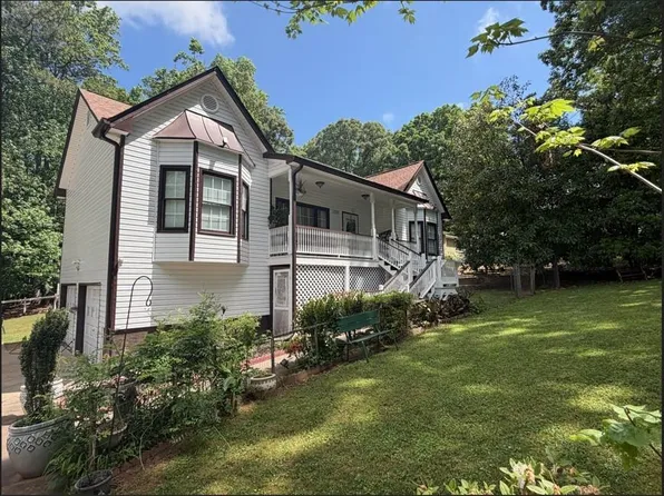 226 Waconda Ave, Canton, GA 30114