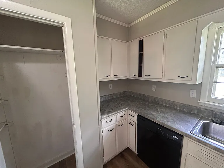 4802 Blue Haven Dr NW — Photo 3