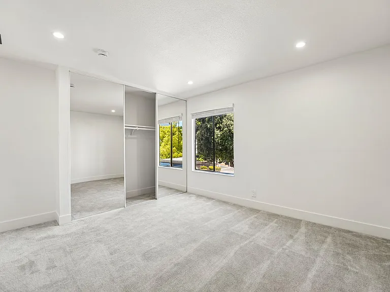 Summerwood Apartments — Photo 104