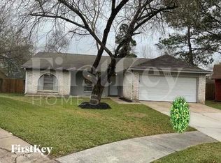 9819 Kiwi Ln, Conroe, TX 77385
