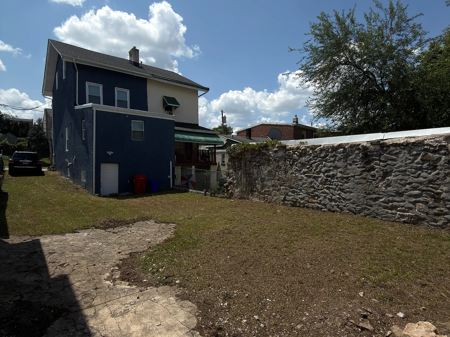 4 bed, 1.5 bath, 1170 sqft, $2,500 — Photo 4