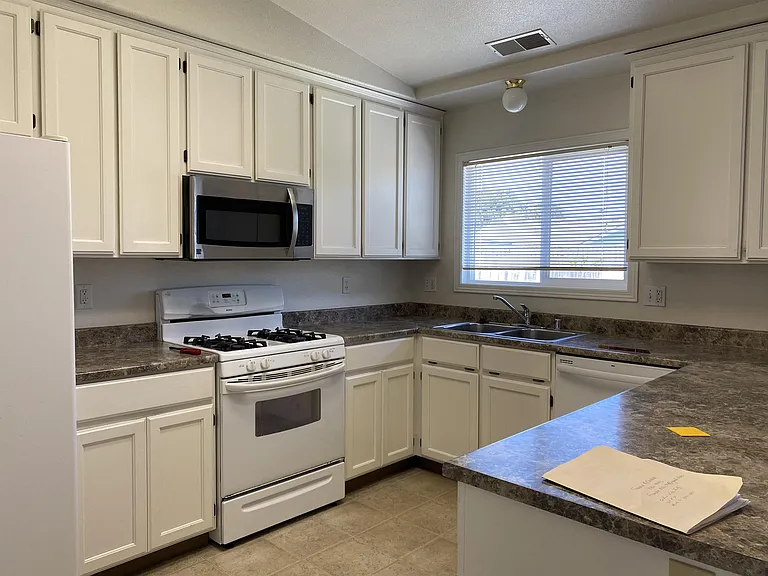 1373 Wrangler Ct — Photo 3