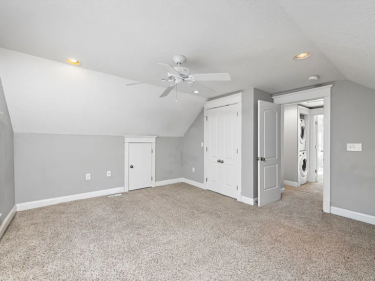 34th Street Duplex — Photo 14