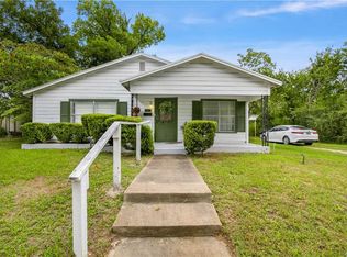 805 Haysel St, Bastrop, TX 78602