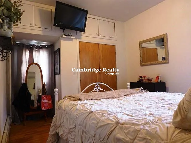38 Newton St #2T — Photo 29