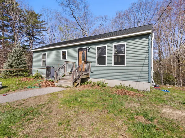 61 Maple Street, New Gloucester, ME 04260