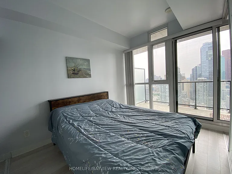 290 Adelaide St W #3707 — Photo 8