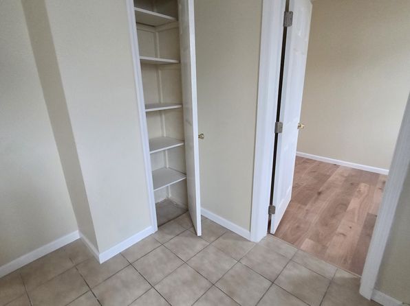 141 Jackson Ave APT 1