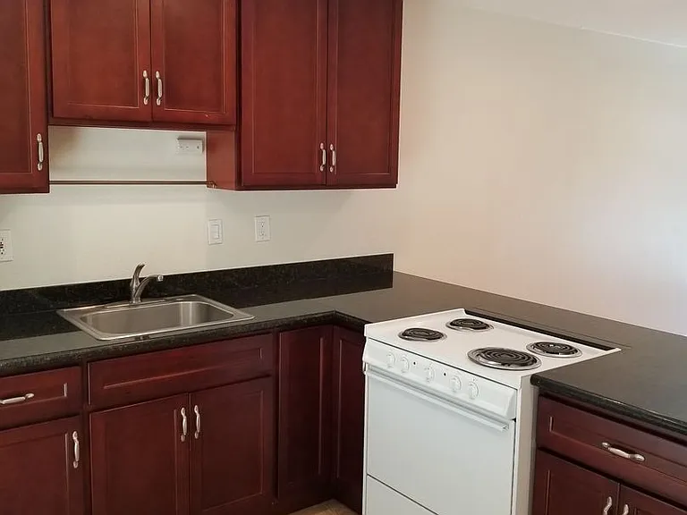 2076 Donald Dr — Photo 3