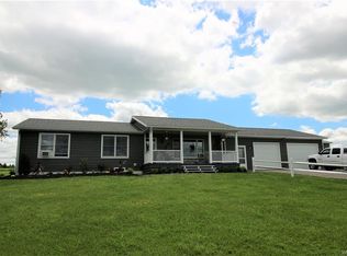 11826 Bixby Hill Rd, Arcade, NY 14009