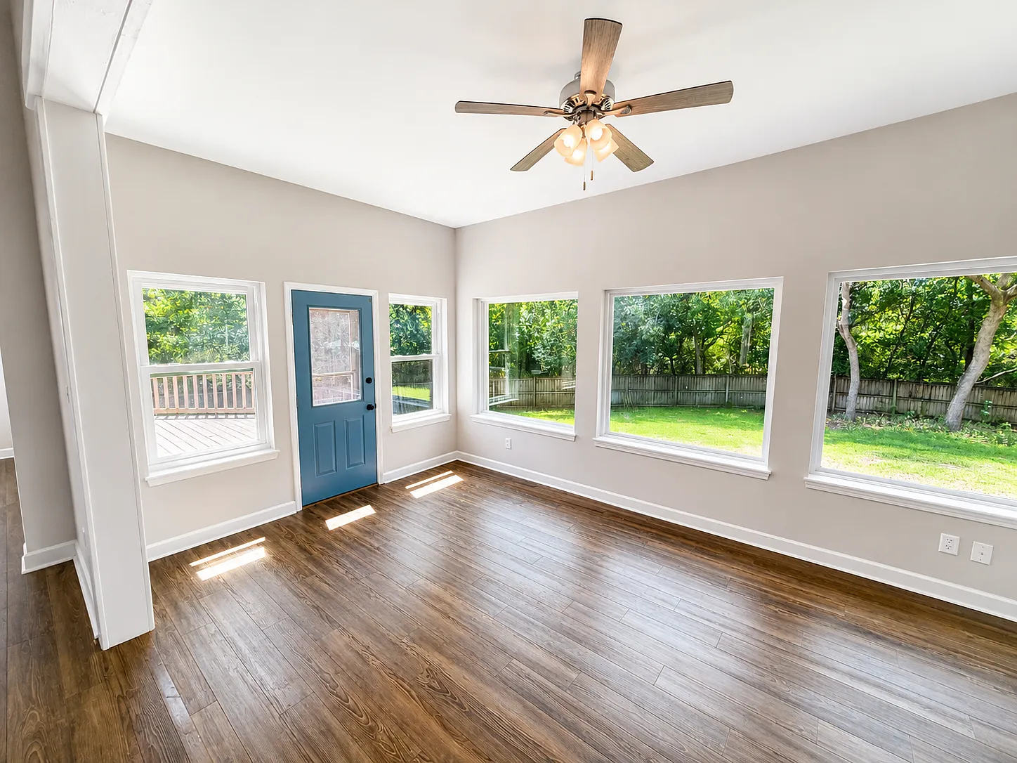 3 bed, 2.5 bath, 2473 sqft, $3,600 — Photo 4