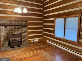 99 Northwood Cir, Cross Junction, VA 22625