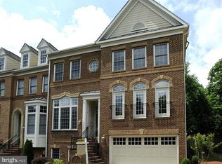 1828 Battery Park St, Vienna, VA 22182