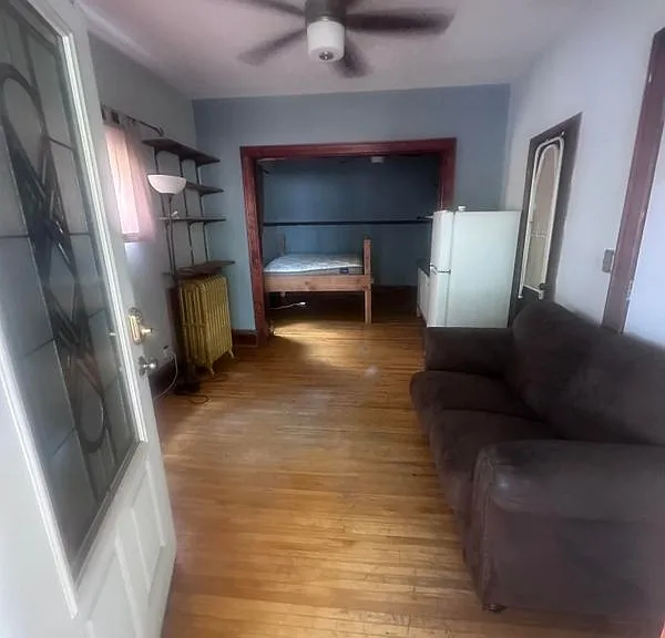 2217 Colfax Ave S #STUDIO — Photo 2