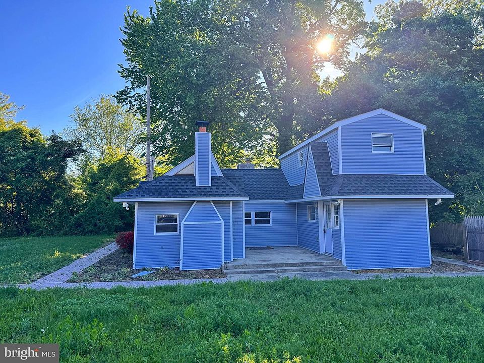 1st image of 22 Princeton Ave