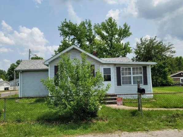 528 N 2nd St, Dupo, IL 62239