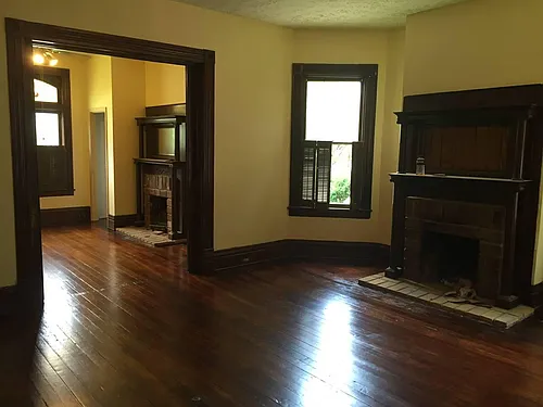 314 Grosvenor Ave #B Photo 1