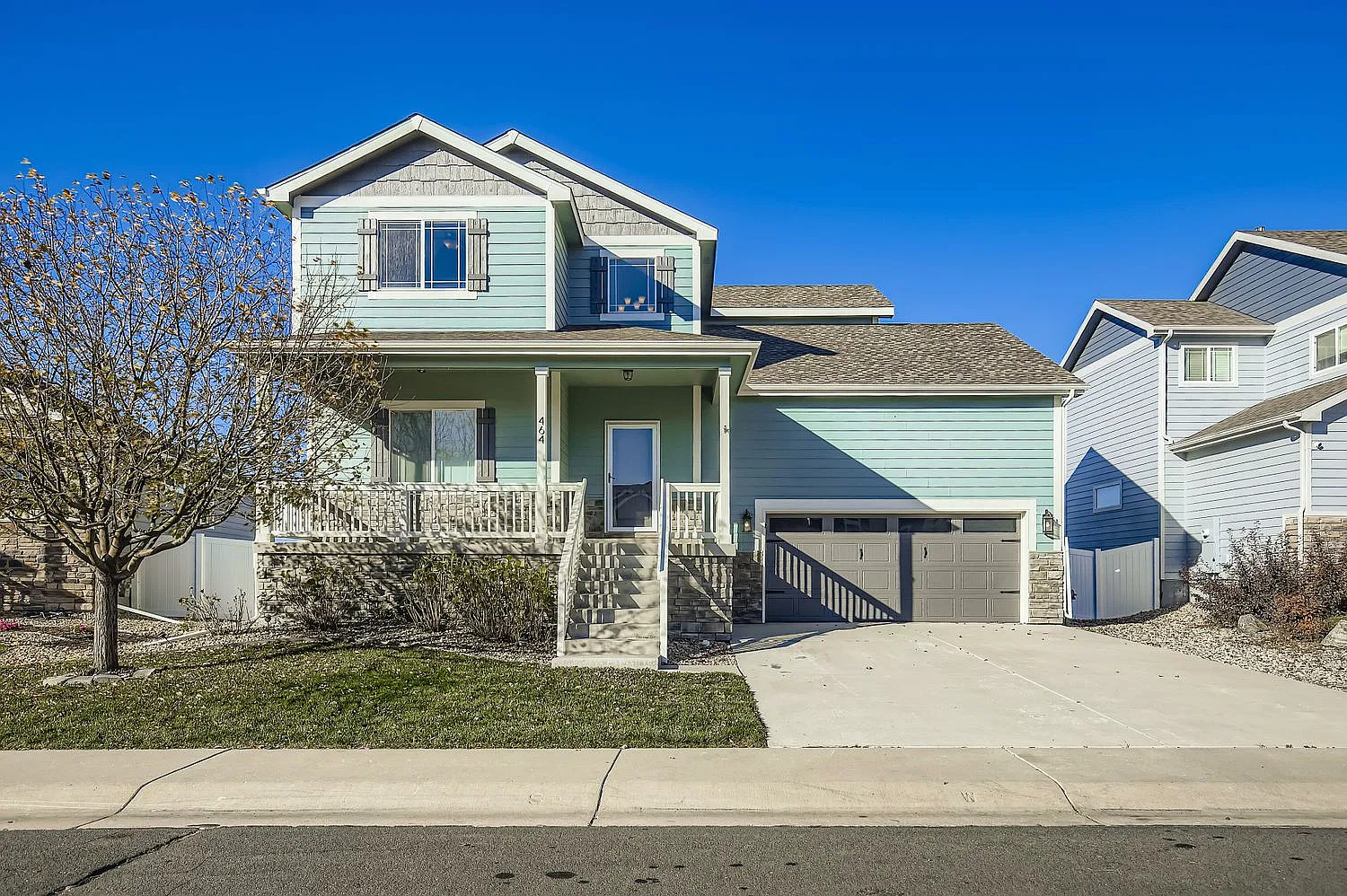 464 Wind River Dr — Photo 2