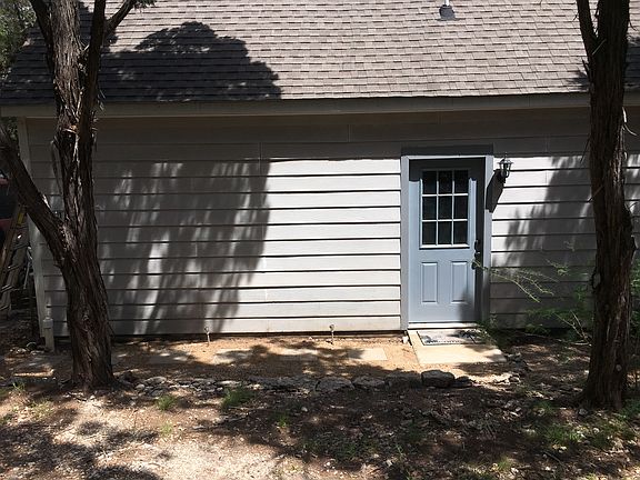 4th image of 532 Saint Thomas Dr
