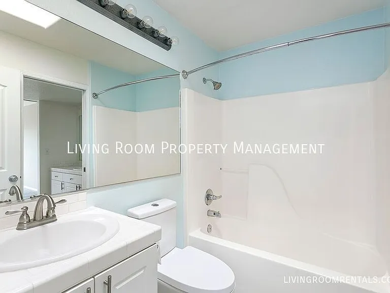 7604 N McKenna Ave — Photo 10