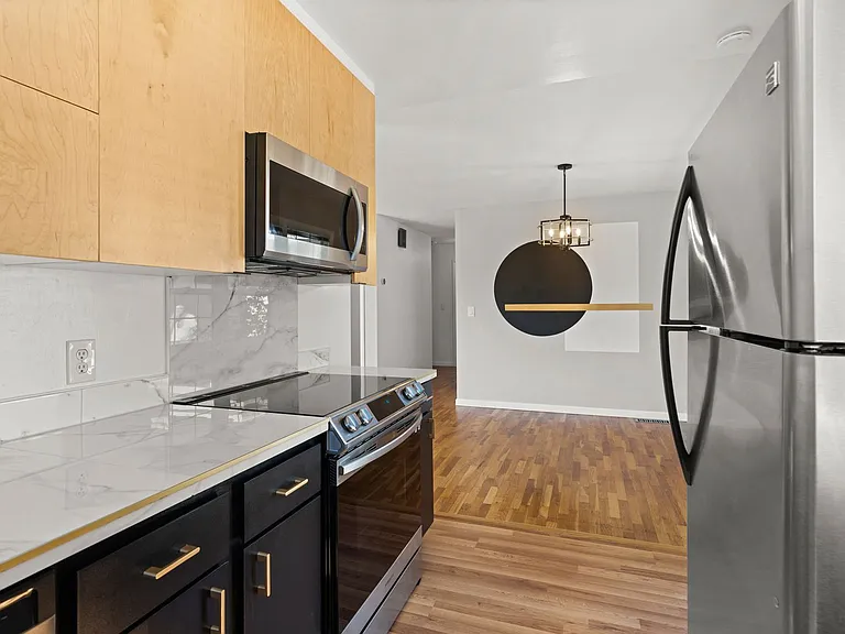 560 N Keene Way Dr — Photo 10