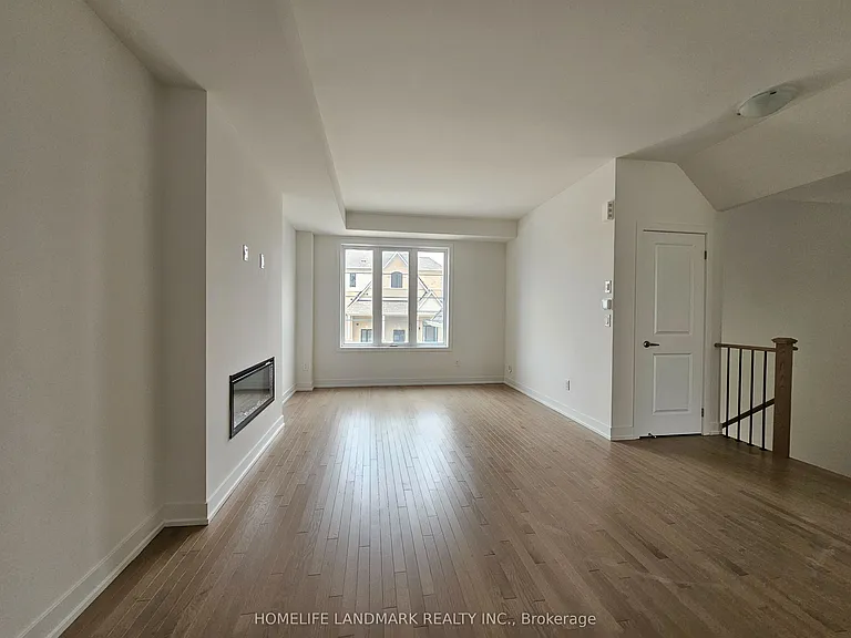 77 Morrison Cres — Photo 7