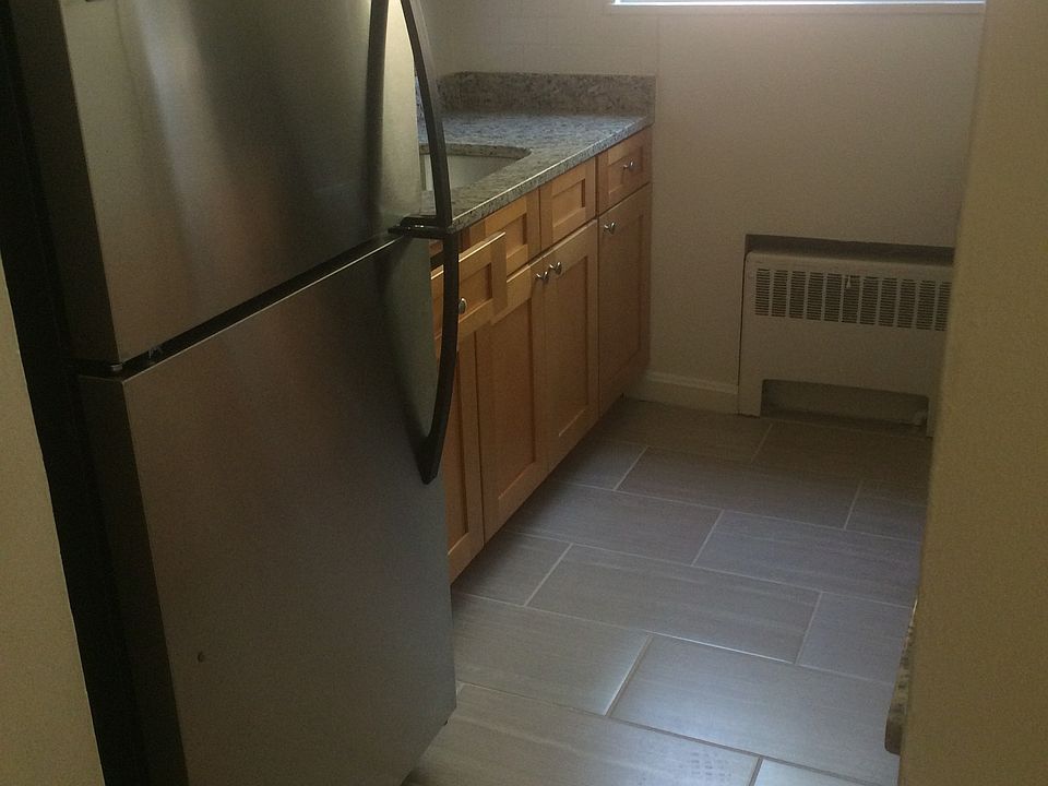 Newly Renovated Kitchen