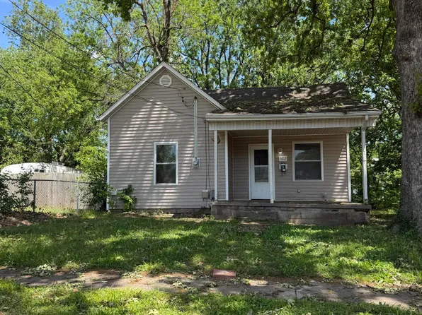 1612 N Irving Avenue, Springfield, MO 65803