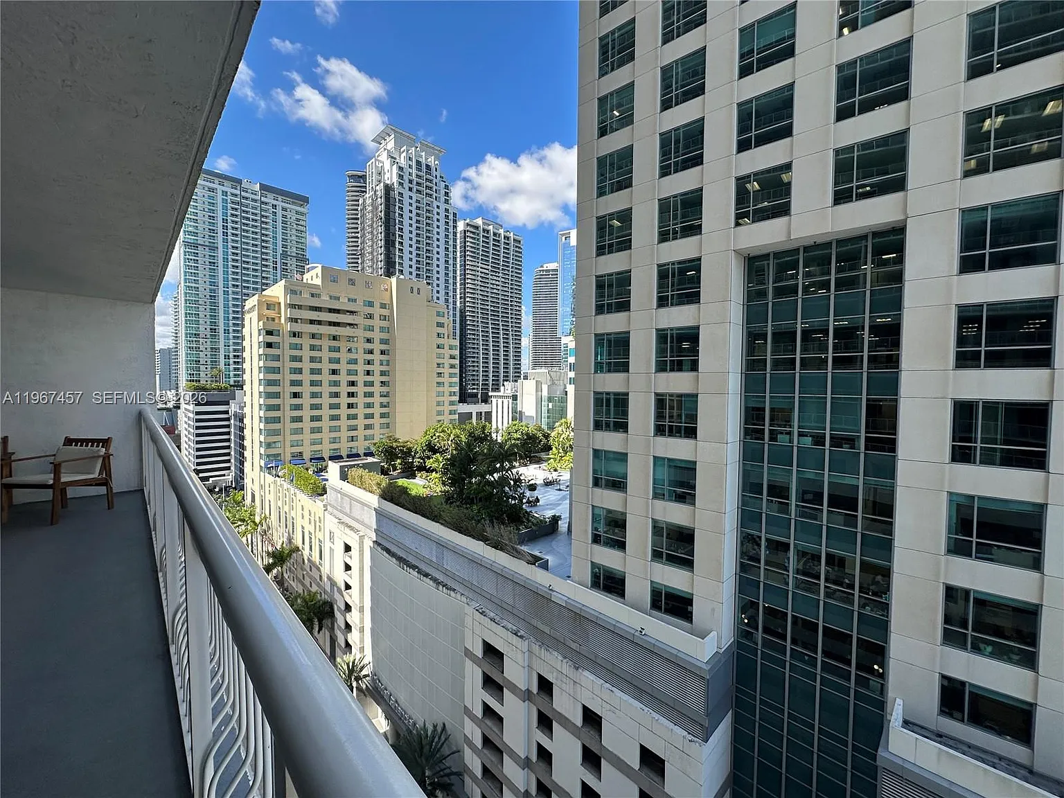 The Club At Brickell Bay — Photo 3