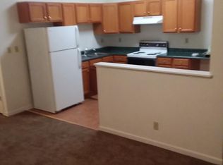 505 N 7th St APT 4, Rochelle, IL 61068