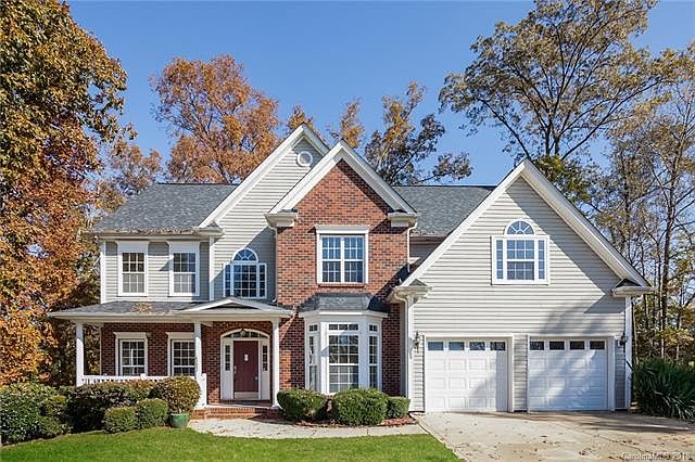 1st image of 6121 Crown Hill Dr