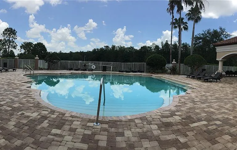 14049 Fairway Island Dr #123 — Photo 21