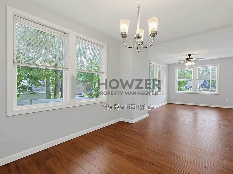 4 Johnson St #B — Photo 7