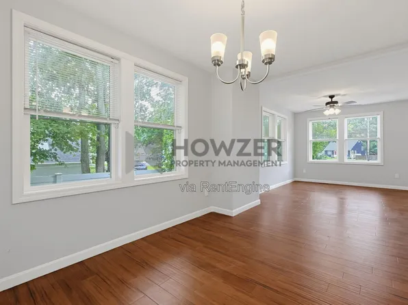 4 Johnson St #B, Taunton, MA 02780