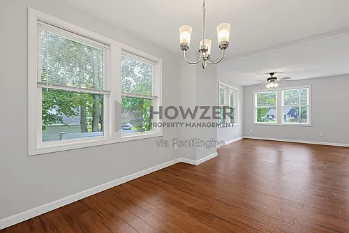 4 Johnson St #B Photo 1