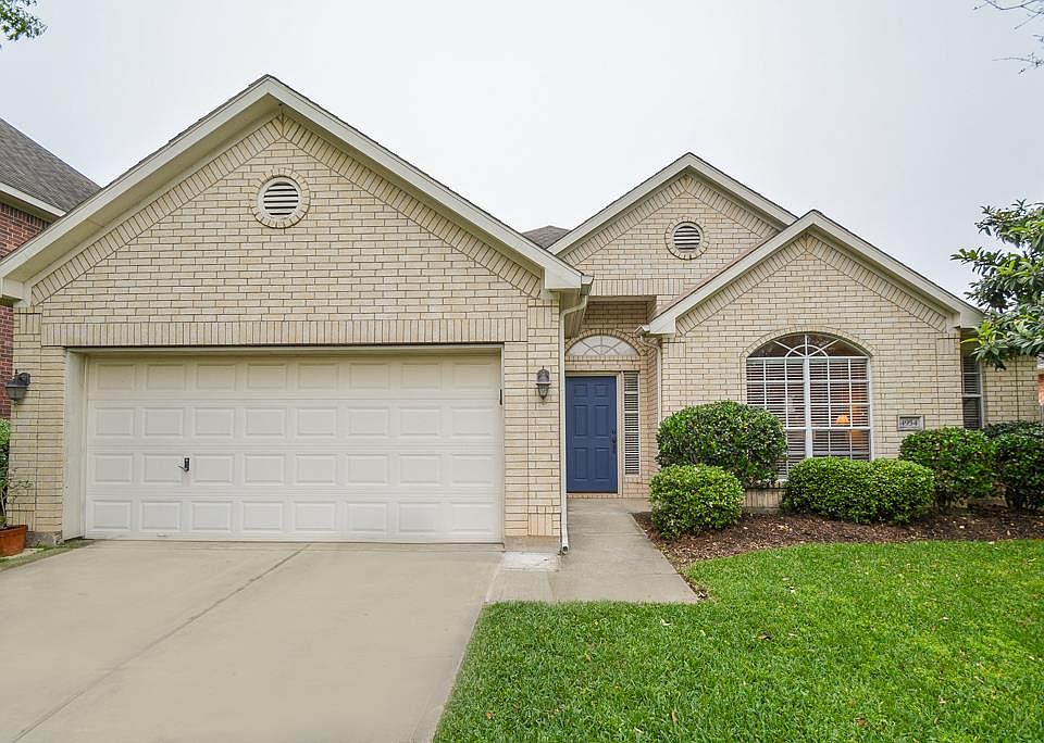 1st image of 4954 S Nelson Dr