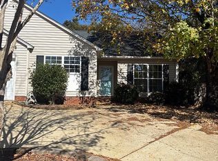427 Riverside Chase Cir, Greer, SC 29650