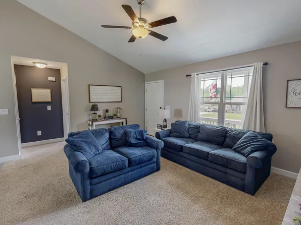 112 Tillburg Ln, Hurdle Mills, NC 27541