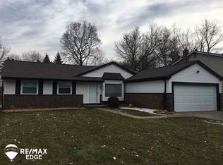 5181 Mill Wheel Dr, Grand Blanc, MI 48439