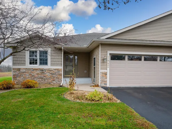 1442 Falcon Pl, New Richmond, WI 54017