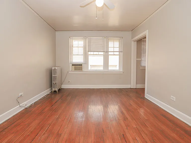East Evans Apartments — Photo 48