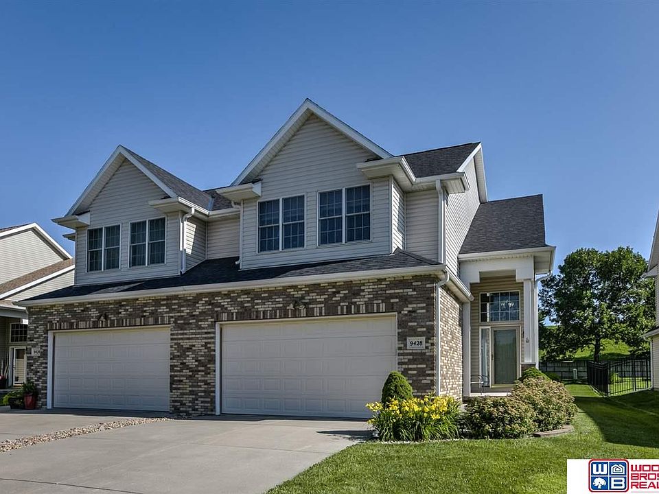 1st image of 9428 Forest Glen Dr