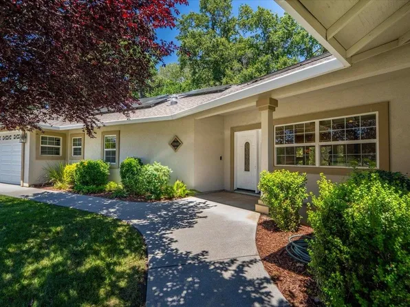 20669 Jessica Ct, Red Bluff, CA 96080