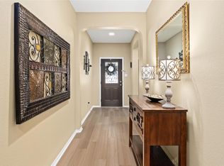 600 Gina Dr, Kyle, TX 78640