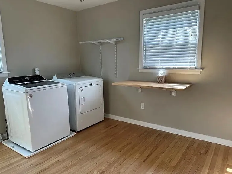 127 Pierce Ave #1 — Photo 9