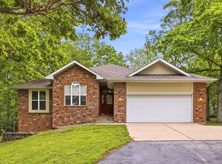 123 Oak Tree Circle, Ozark, MO 65721